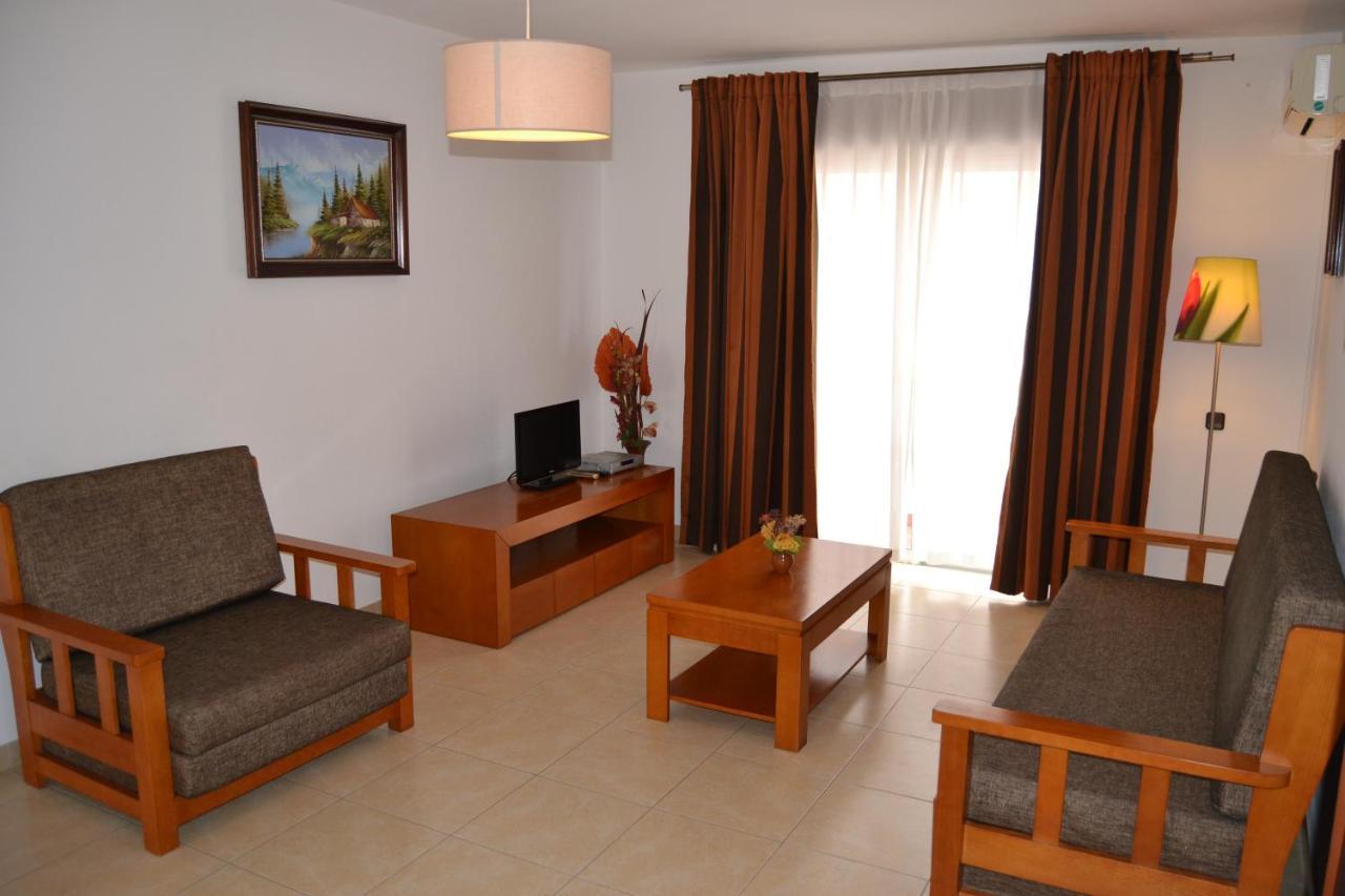 Apartamentos Cabrita 阿尔布费拉 外观 照片